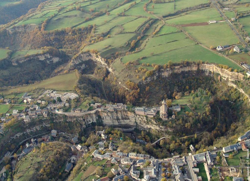 La Palatine Chambre Chez L Habitant A 20 Mn De Rodez Calmont  Bagian luar foto